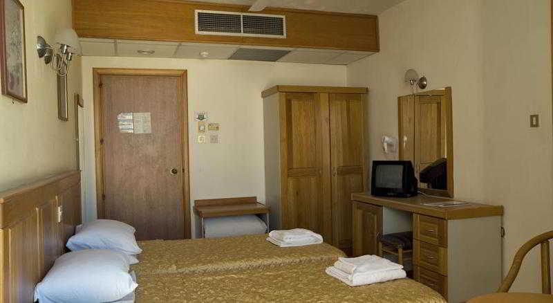 Coral Hotel St. Paul's Bay Bagian luar foto