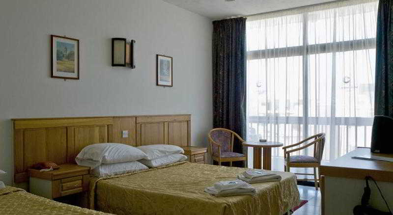 Coral Hotel St. Paul's Bay Bagian luar foto