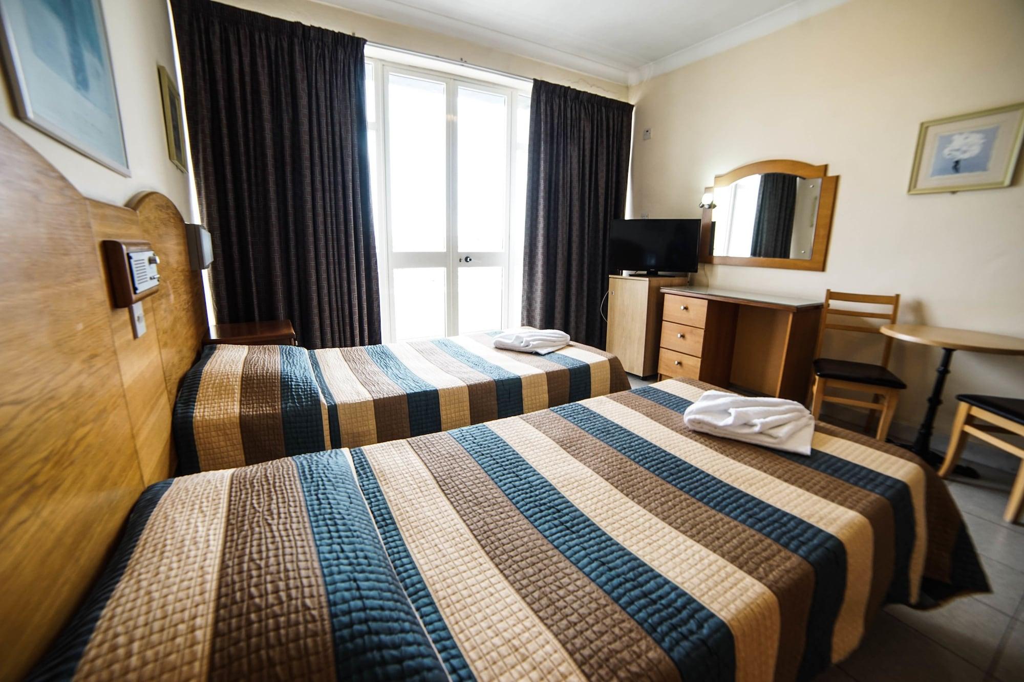 Coral Hotel St. Paul's Bay Bagian luar foto